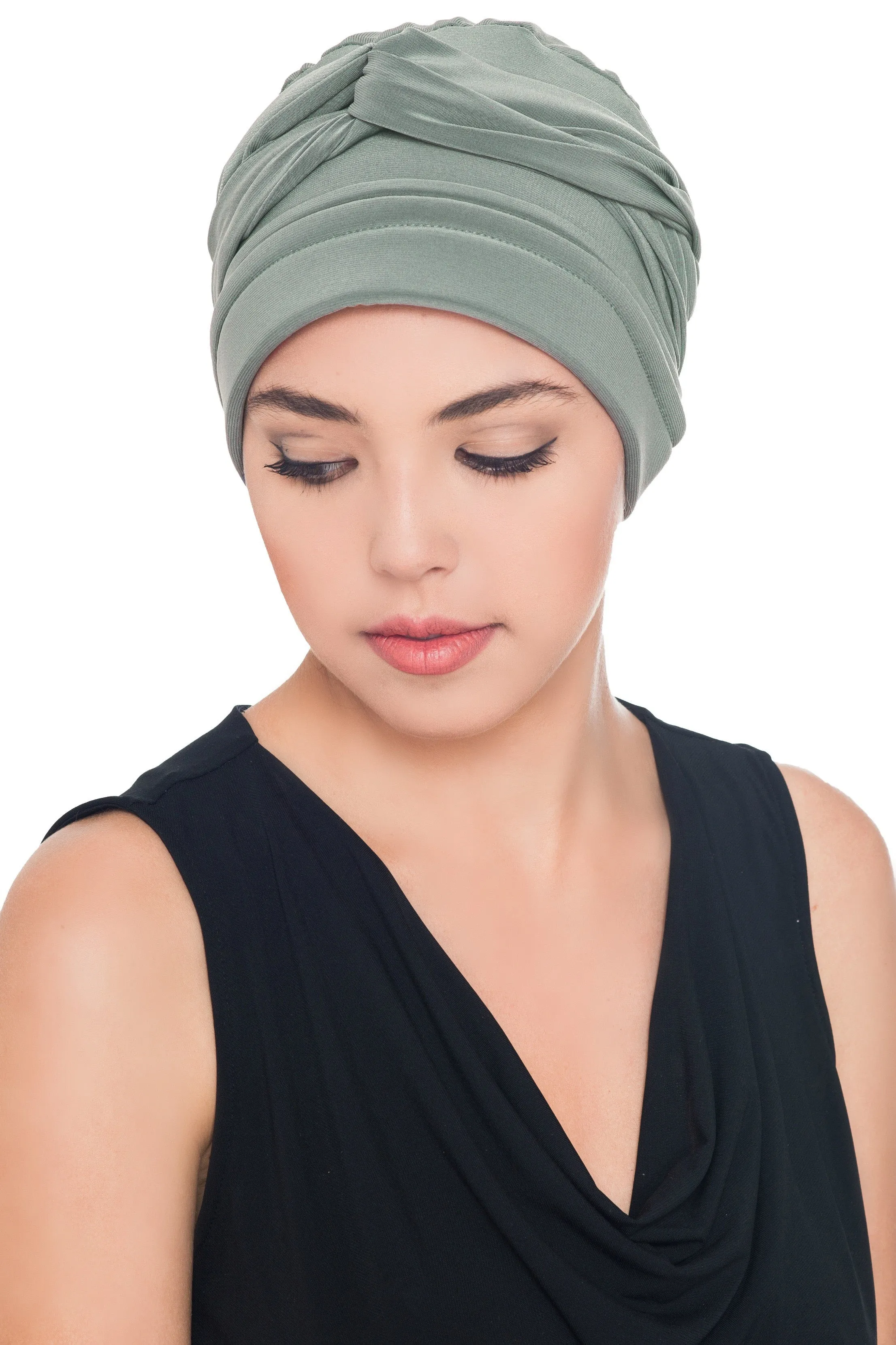 Versatile Headwear with Long Tails